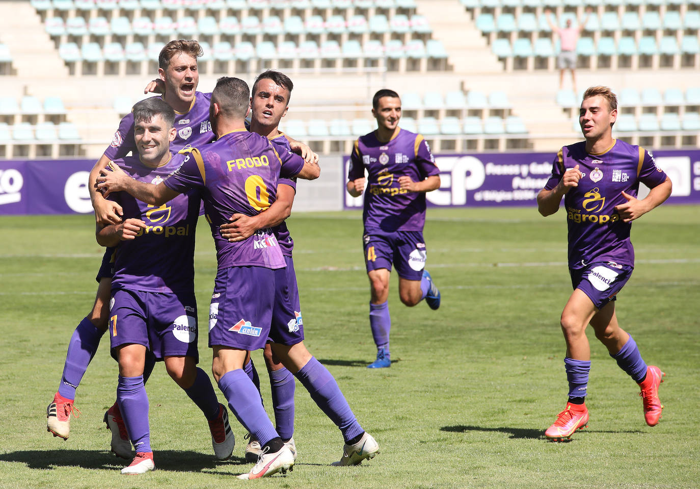Los jugadores de Rubén Gala consiguen la primera victoria en La Balastera