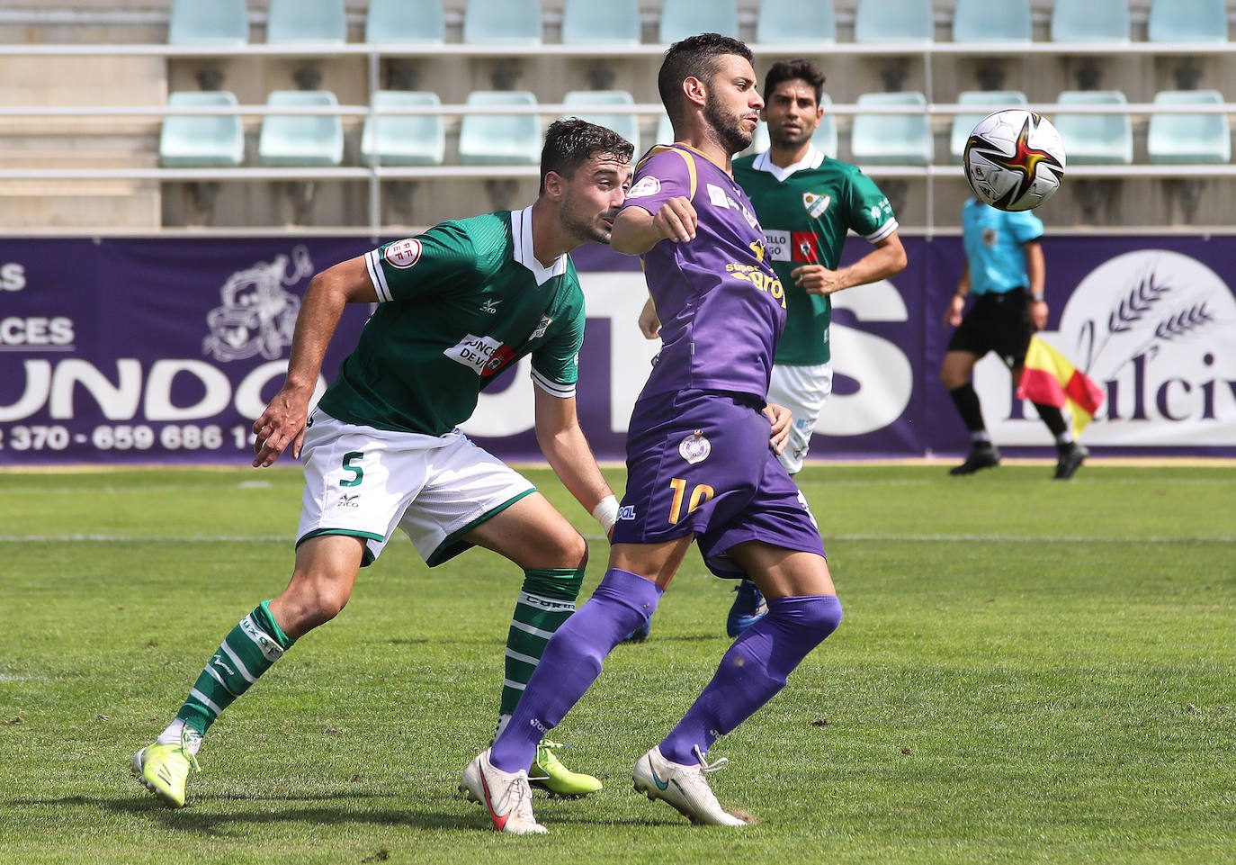 Los jugadores de Rubén Gala consiguen la primera victoria en La Balastera