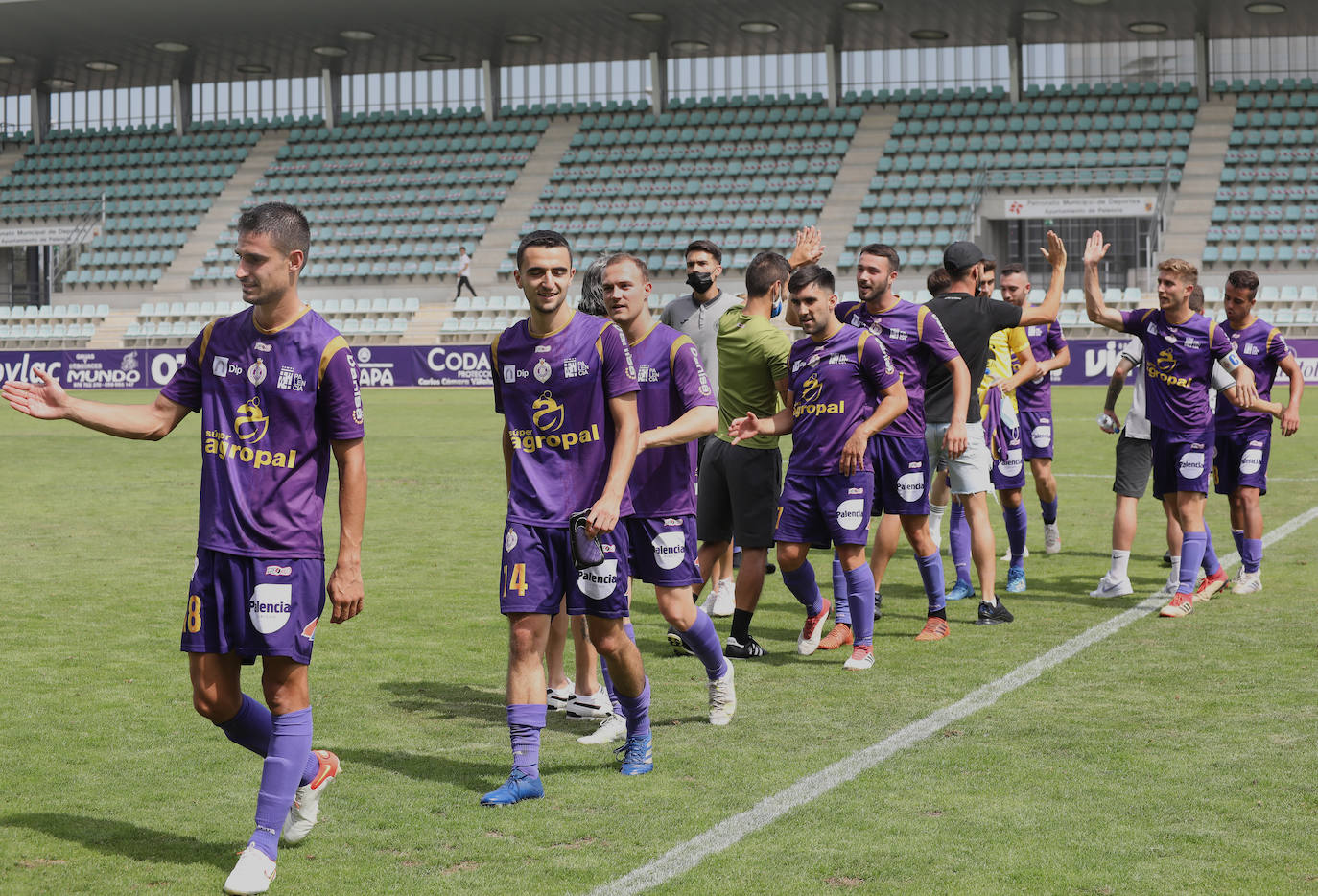 Los jugadores de Rubén Gala consiguen la primera victoria en La Balastera