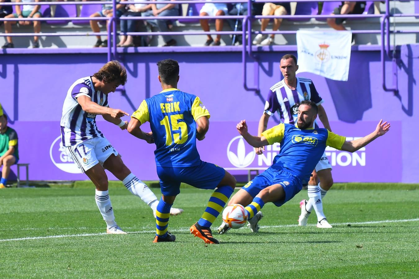 Fotos: Derrota del Real Valladolid Promesas ante el Real Unión (0-2)