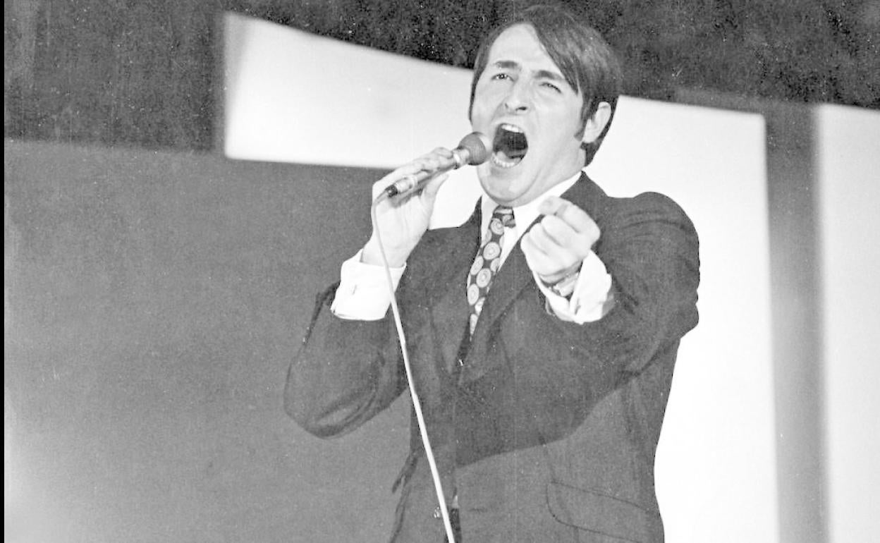 El cantante Nino Bravo.