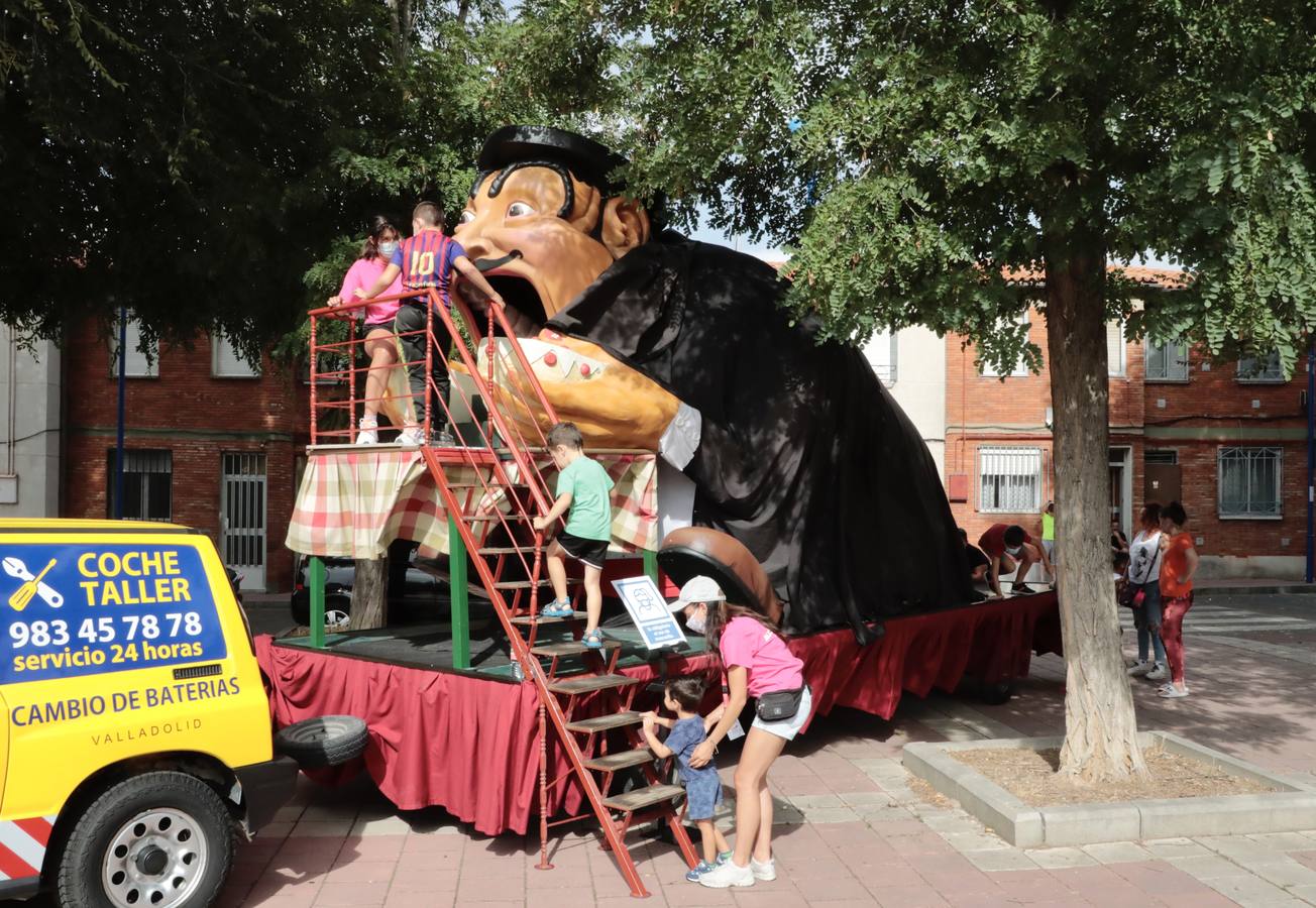 Fotos: El Tragaldabas visita el barrio España