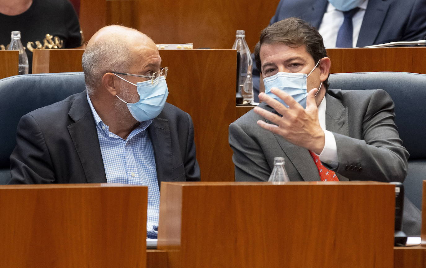 Mañueco se compromete a acabar el mandato «siempre que haya estabilidad política y parlamentaria»