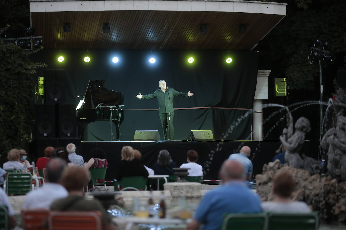 Fotos: Concierto de Francisco en la Pérgola del Campo Grande