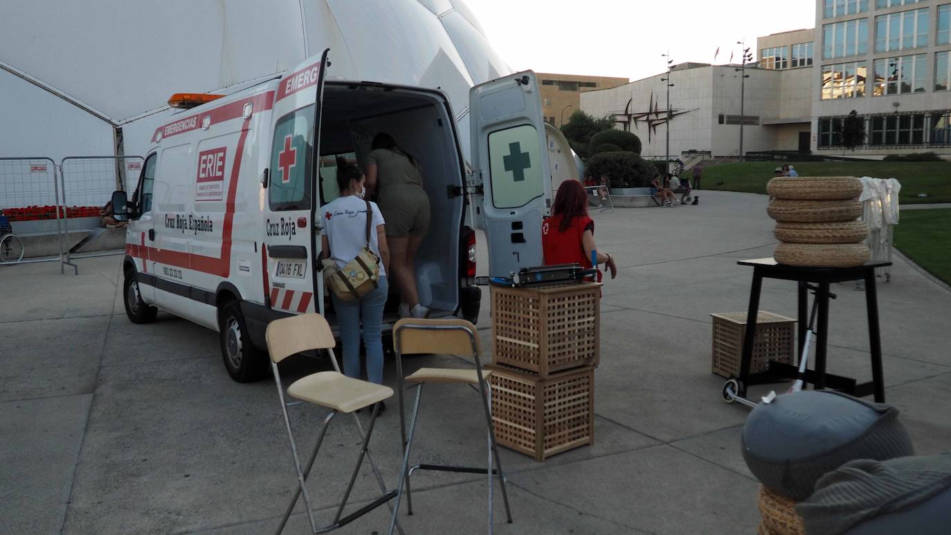 Fotos: Taller de cruz roja destinado a los jóvenes en las Fiestas de Valladolid