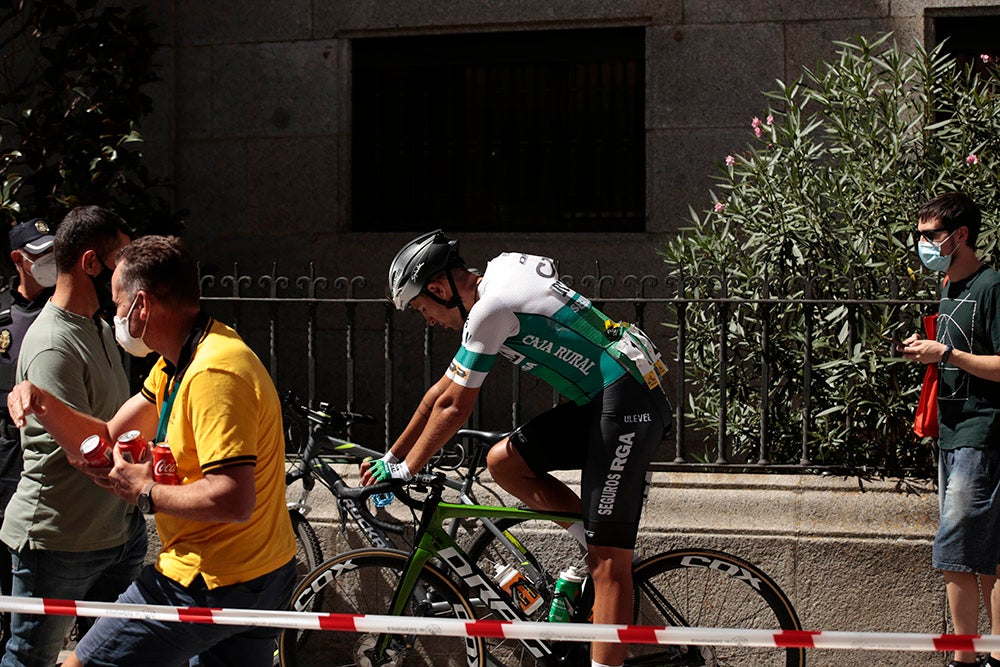 Etapa y maillot amarillo para Vinicius en la última etapa de la Vuelta a Salamanca