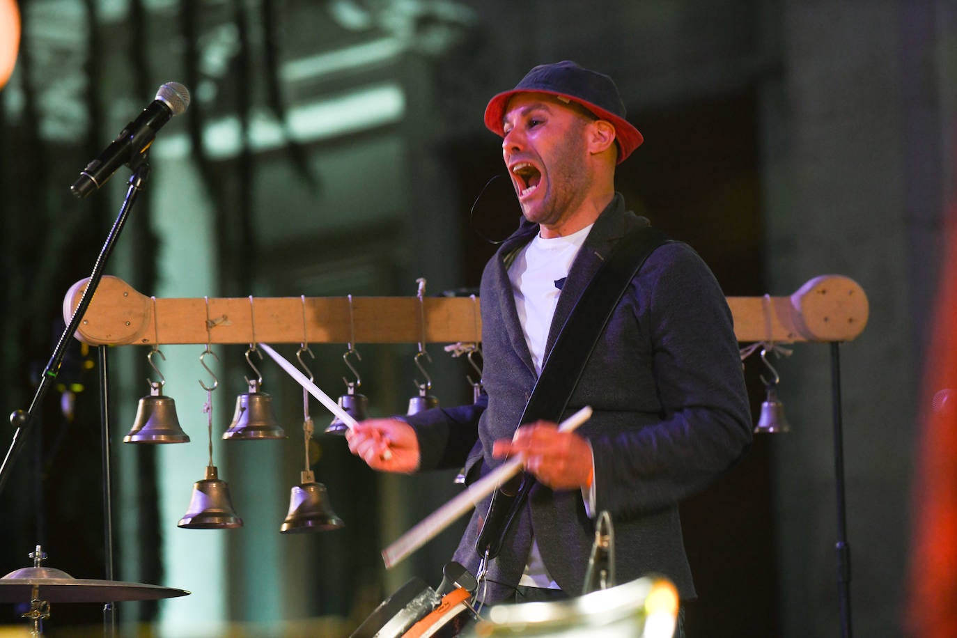 Fotos: Concierto de Carlos Núñez en la Plaza Mayor de Valladolid