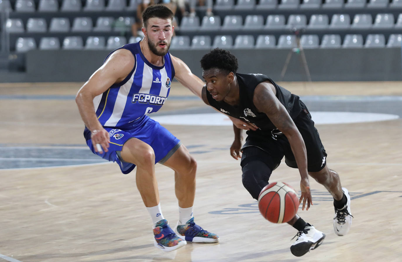 Fotos: Easycharger Palencia 56- FC Porto 53