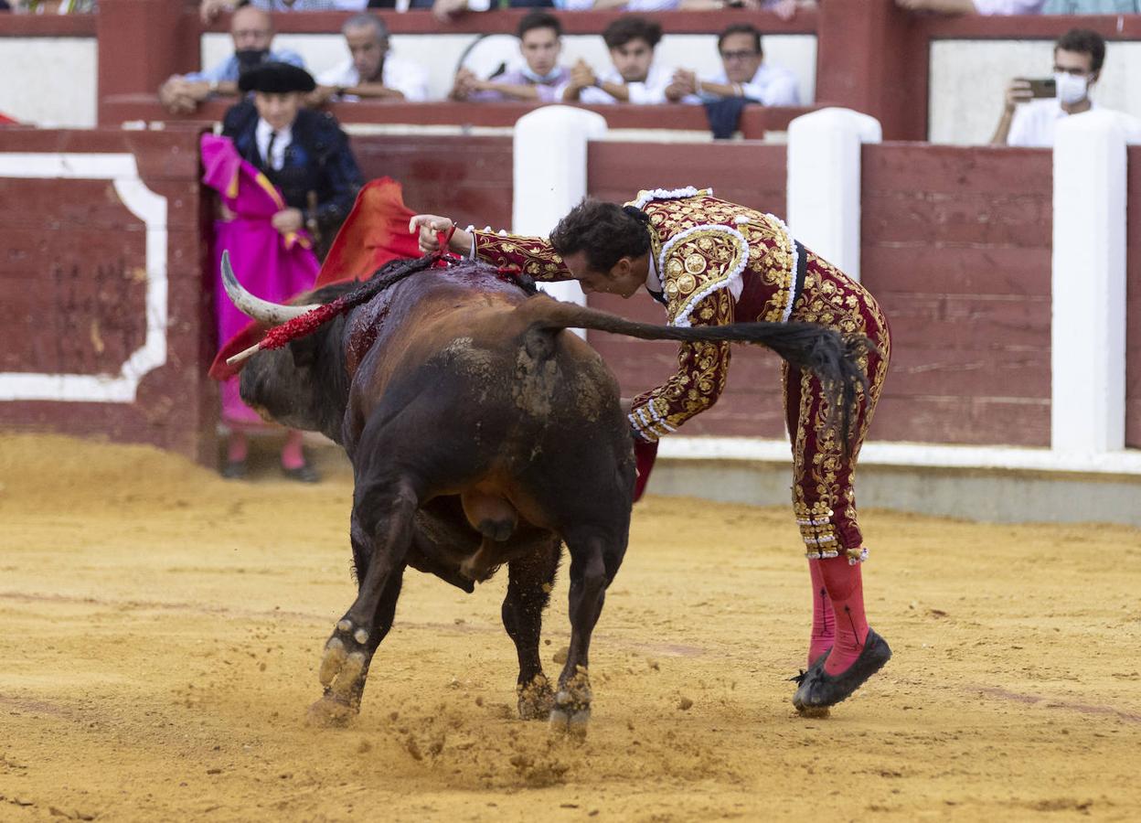 Primera corrida de la Feria Taurina de Valladolid.