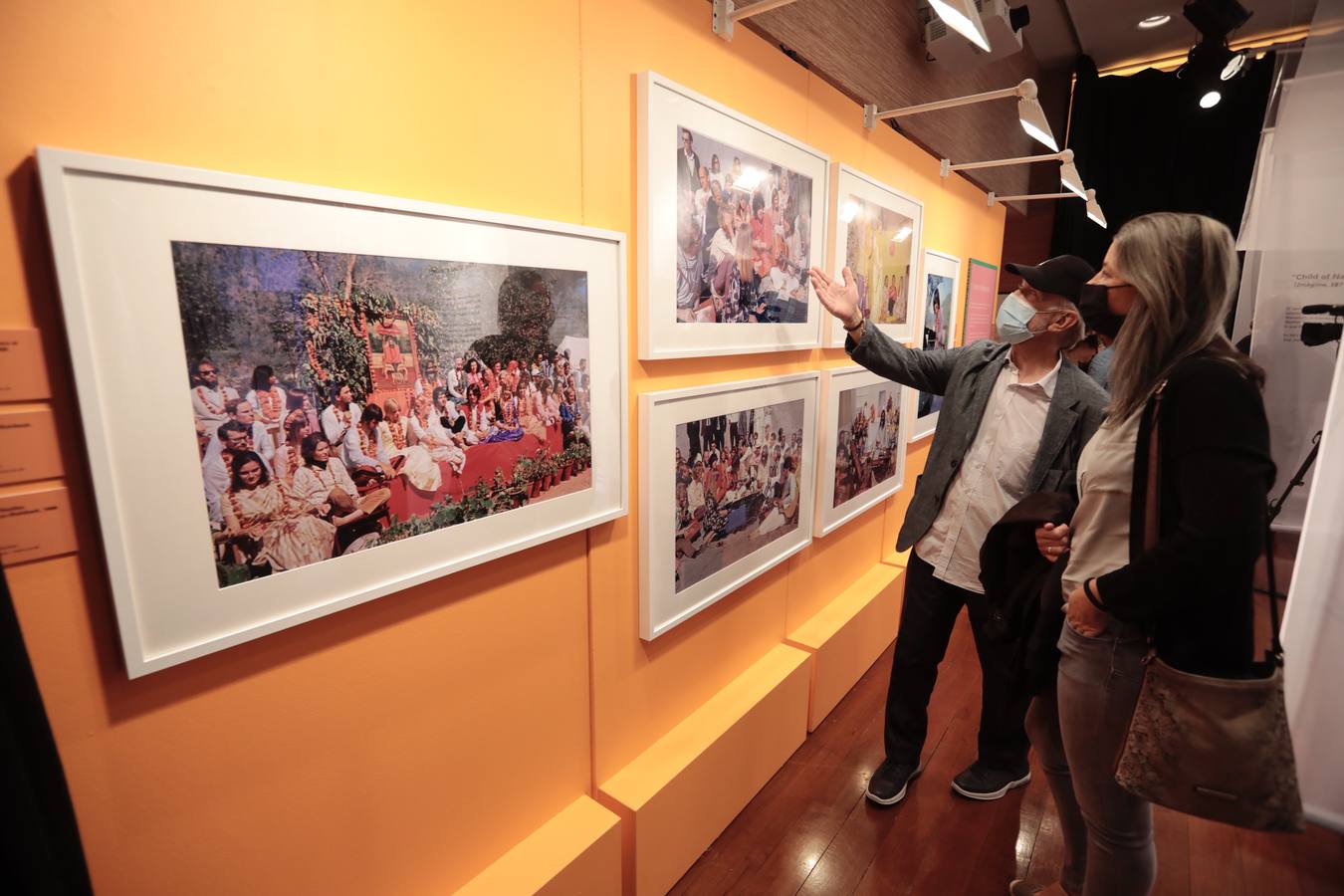 Fotos: La Casa de la India de Valladolid acoge la exposición &#039;The Beatles and India&#039;