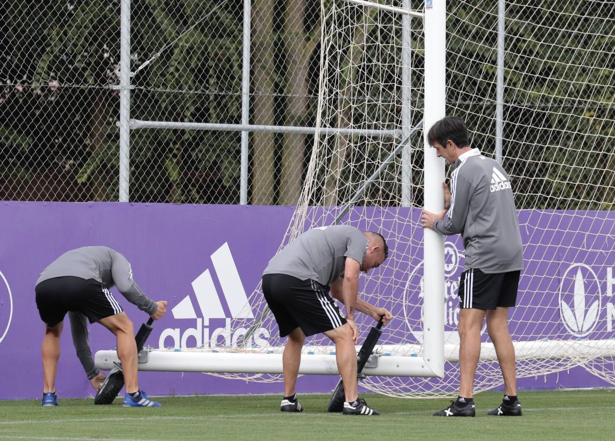 Fotos: Entrenamiento del Real Valladolid en los Anexos