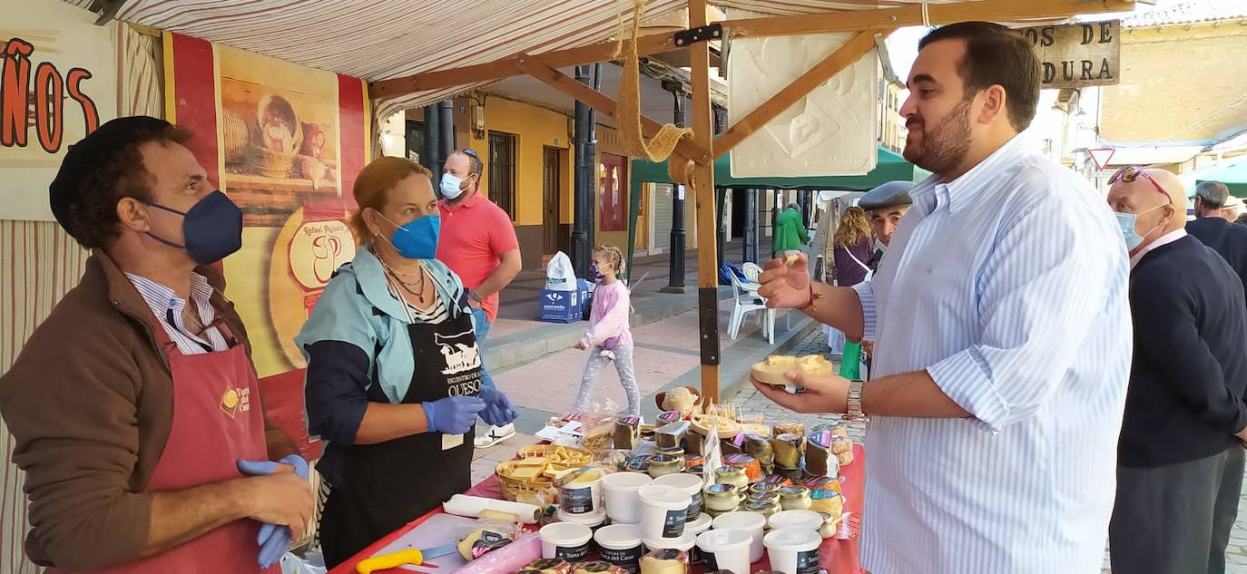 Mercado del Queso de Villalón de Campos.