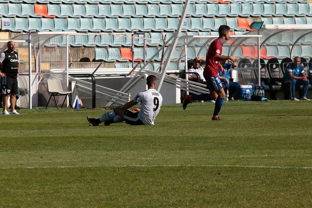 Empate a cero entre Salamanca CF UDS y Bergantiños FC en la vuelta de Uxio da Pena al Helmántico