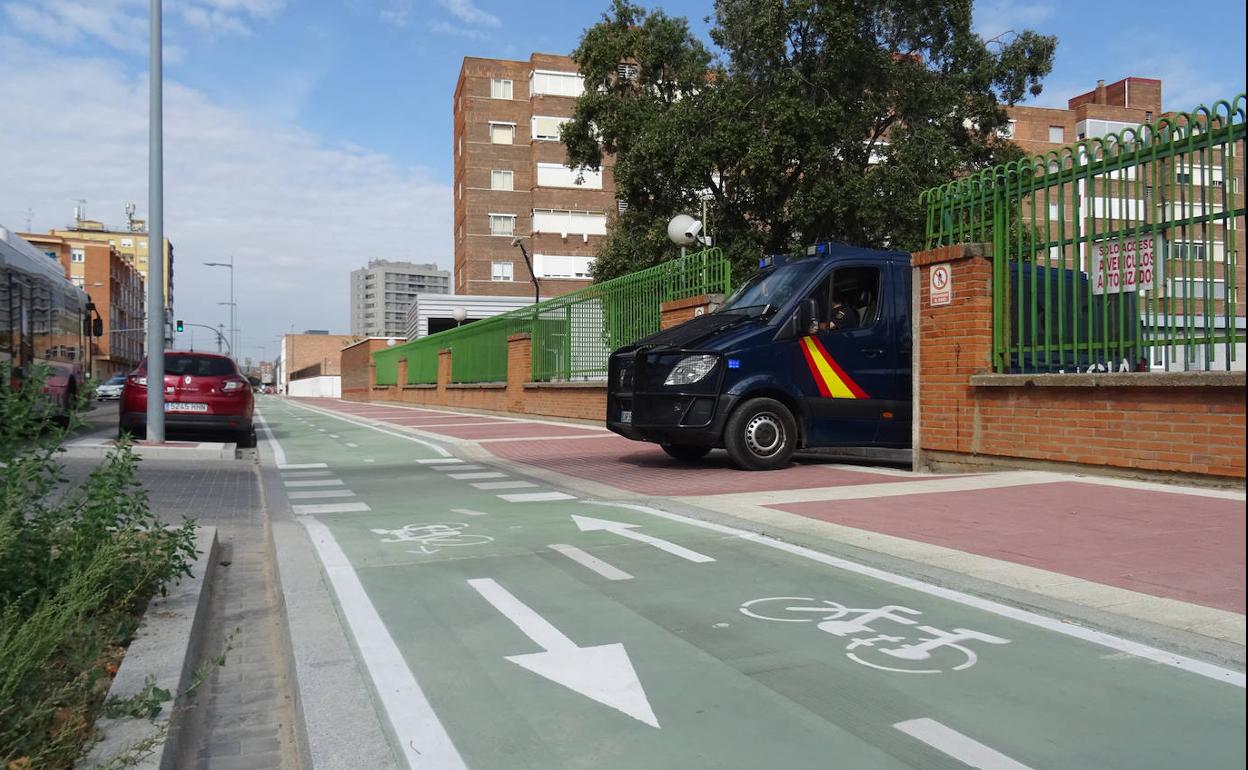 El nuevo carril bici de la calle Padre Benito Menni. 