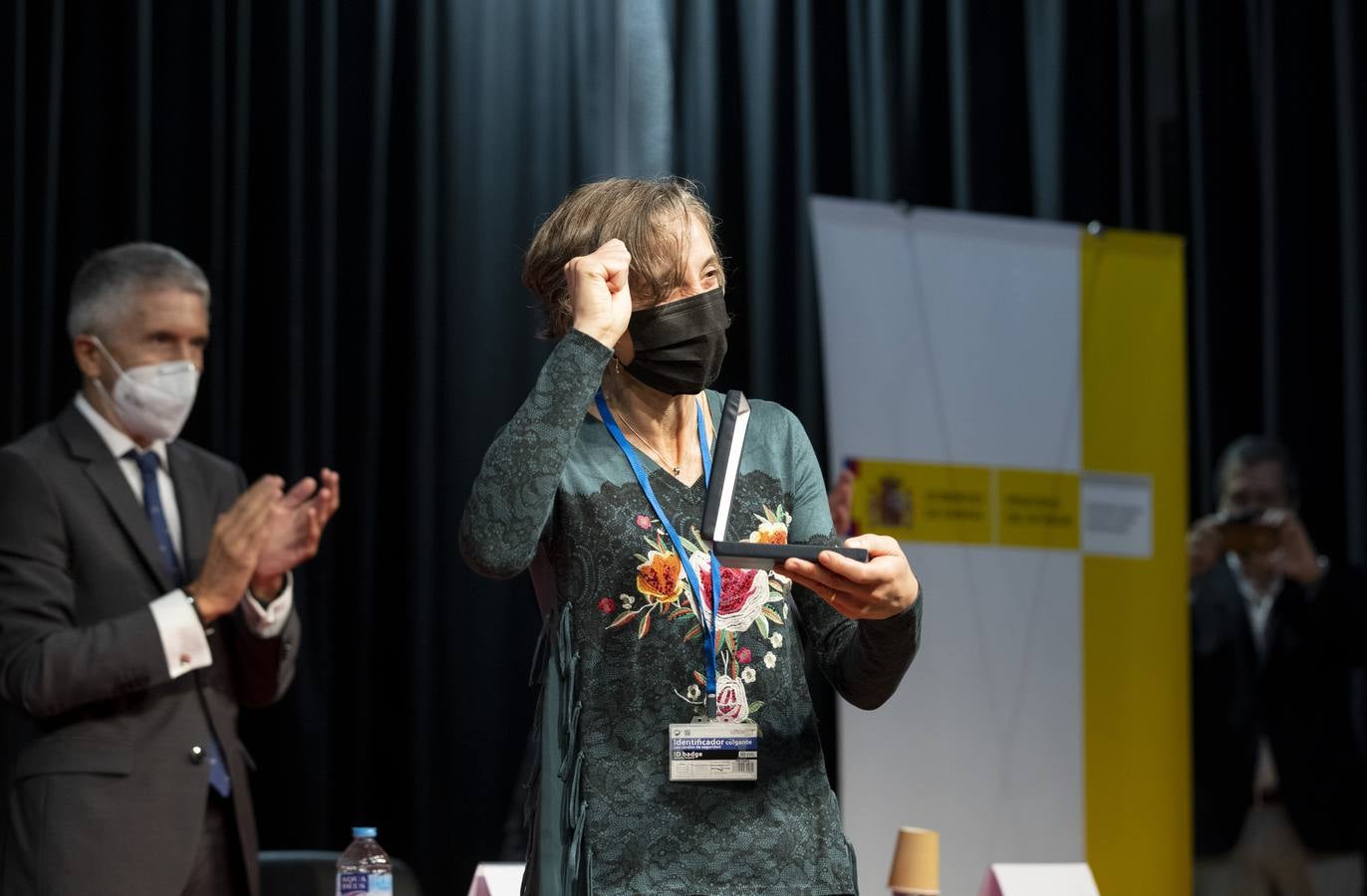 Fotos: Entrega de las medallas de Instituciones Penitenciarias en la cárcel de Villanubla