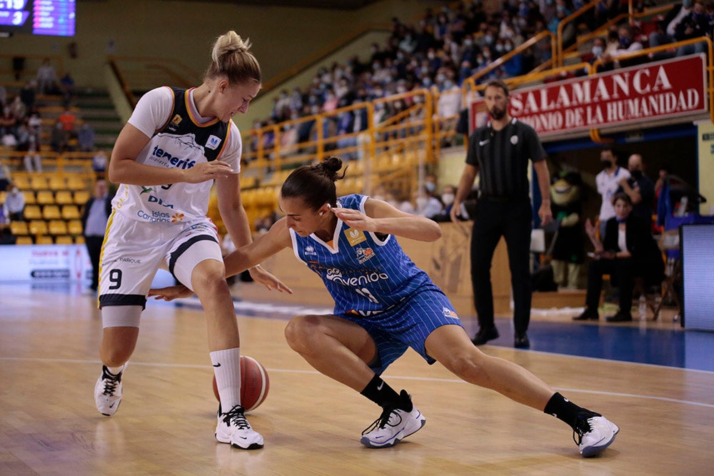 Un CB Avenida en construcción sin sus WNBA estrena su casillero de triunfos ligueros (66-48) ante Tenerife