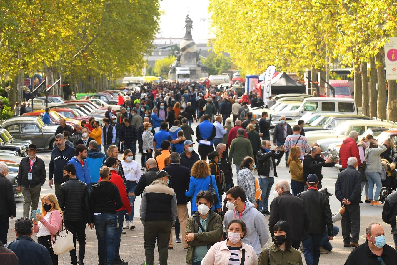 Fotos: Ambiente y entrega de premios en el Valladolid Motor Vintage (10)