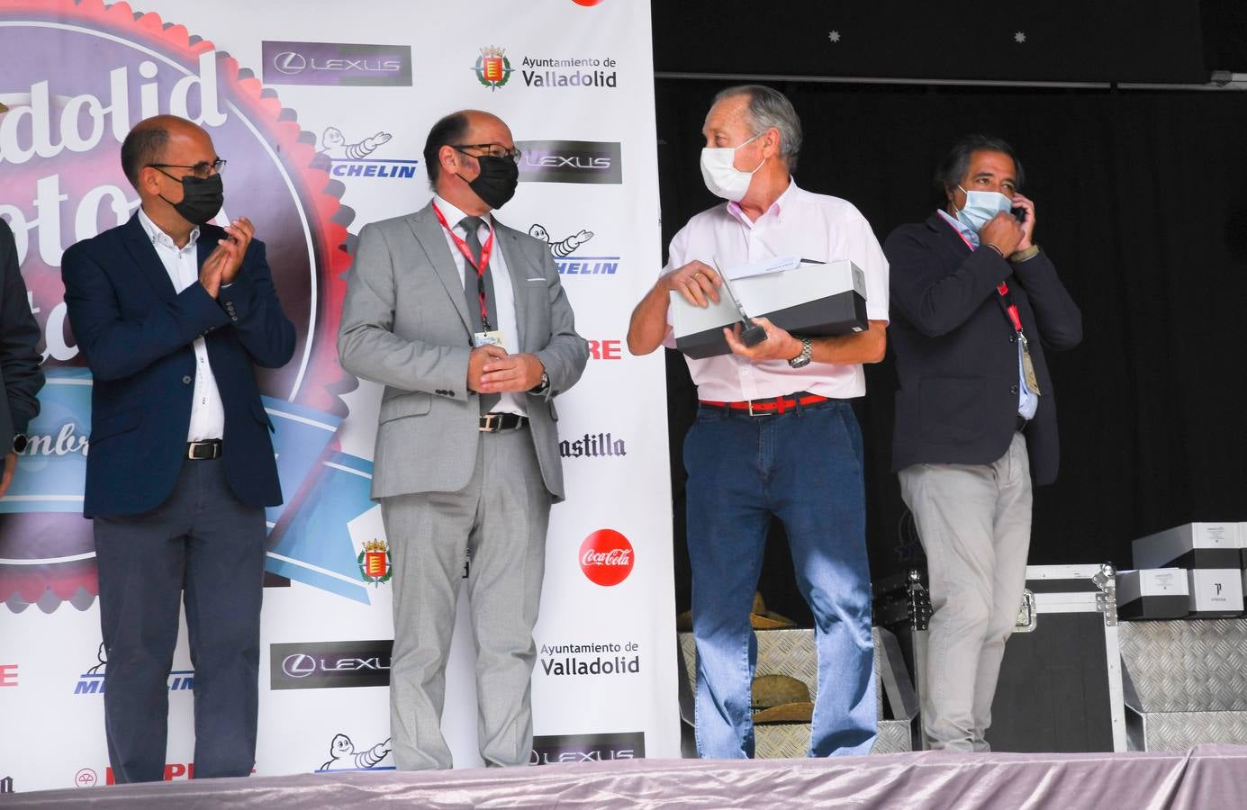 Fotos: Ambiente y entrega de premios en el Valladolid Motor Vintage (10)