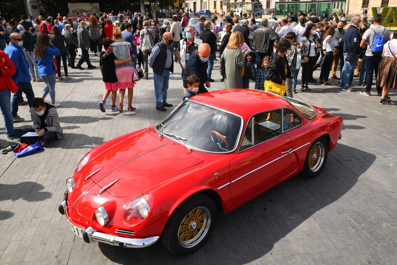 Fotos: Ambiente y entrega de premios en el Valladolid Motor Vintage (10)