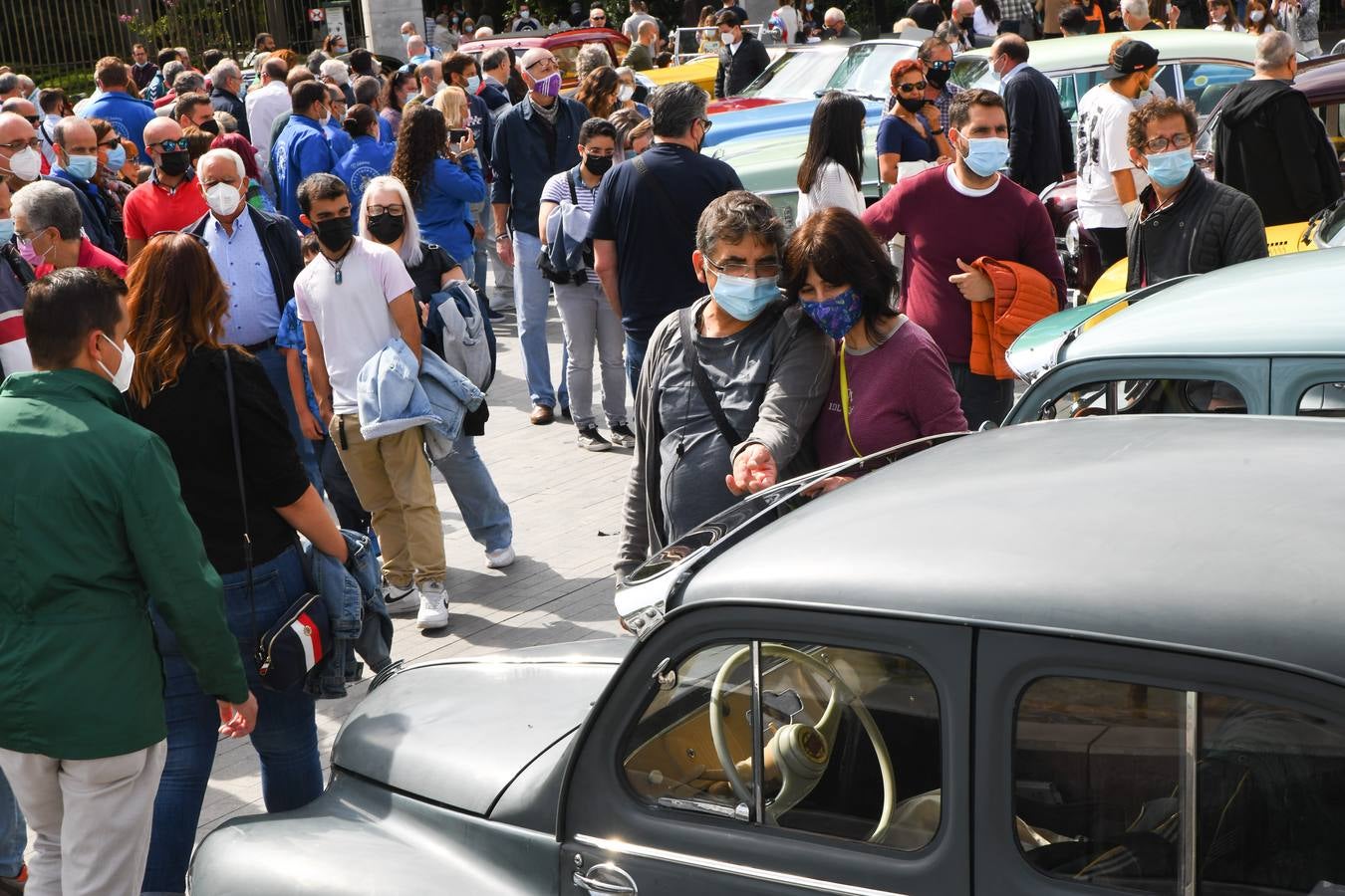 Fotos: Ambiente y entrega de premios en el Valladolid Motor Vintage (10)