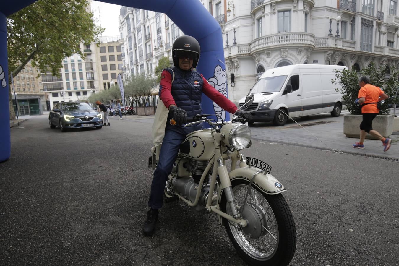 Fotos: Más de quinientos vehículos clásicos se dan cita en el Valladolid Motor Vintage