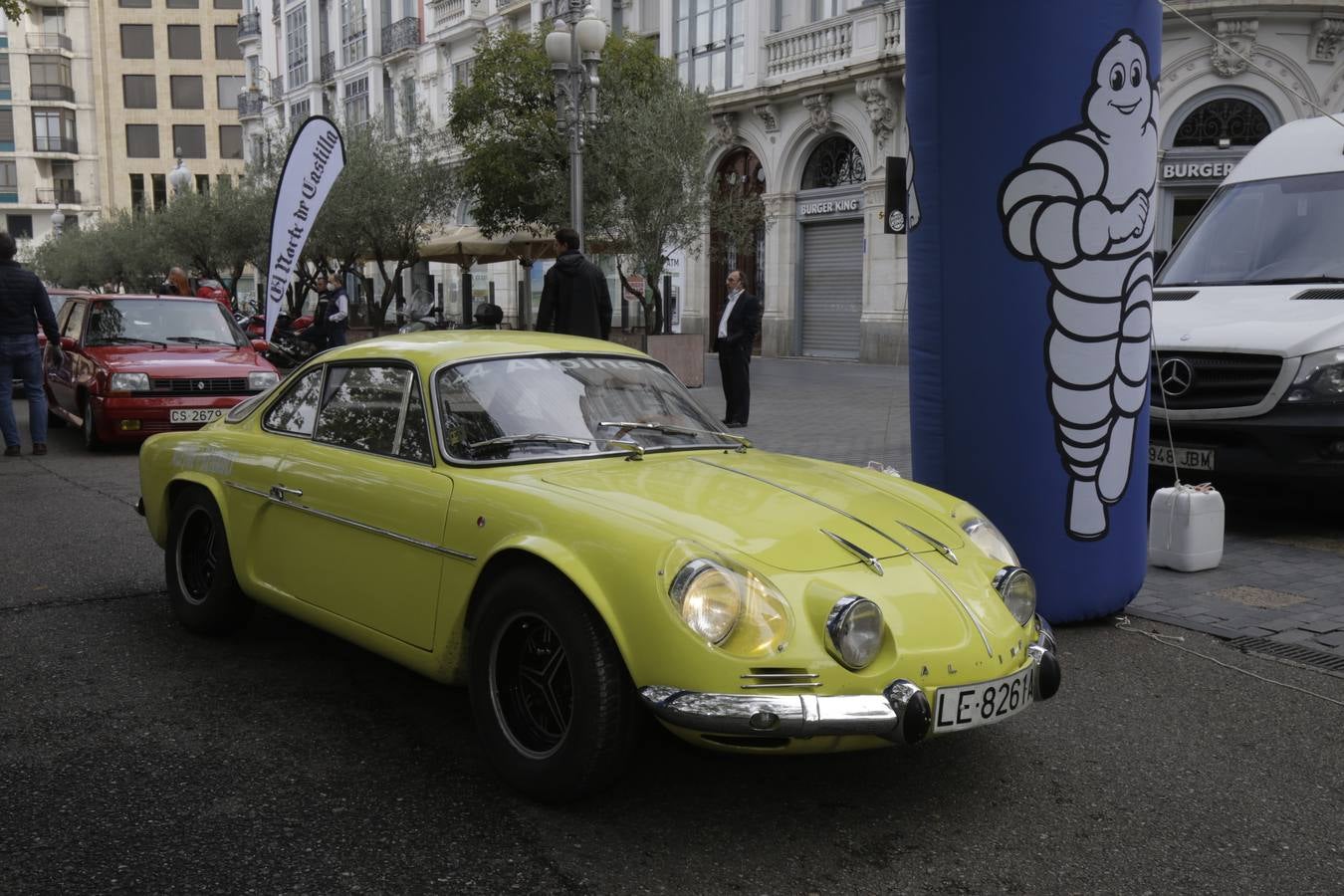 Fotos: Más de quinientos vehículos clásicos se dan cita en el Valladolid Motor Vintage (6)