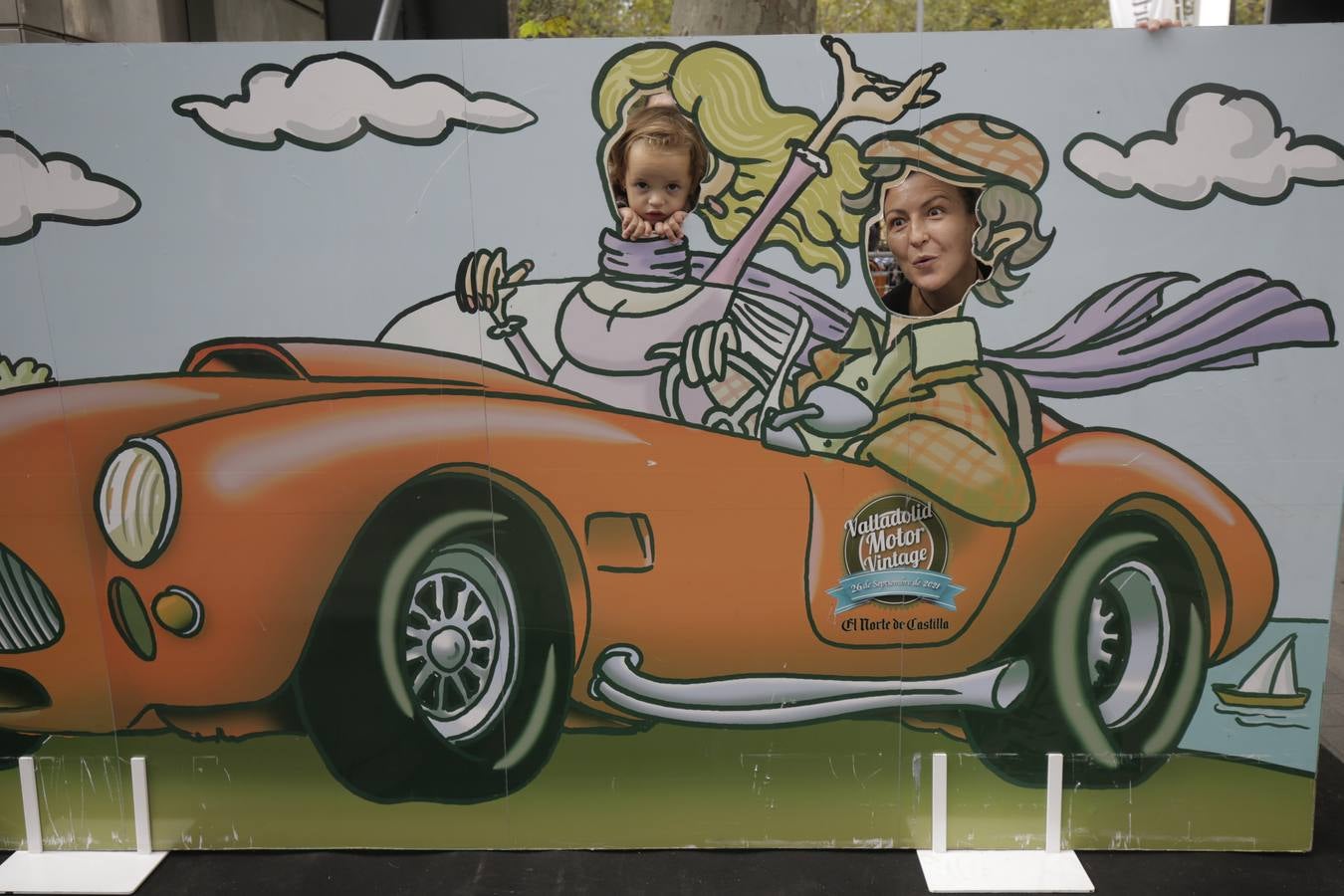 Fotos: Búscate en el Photocall del Valladolid Motor Vintage (8)