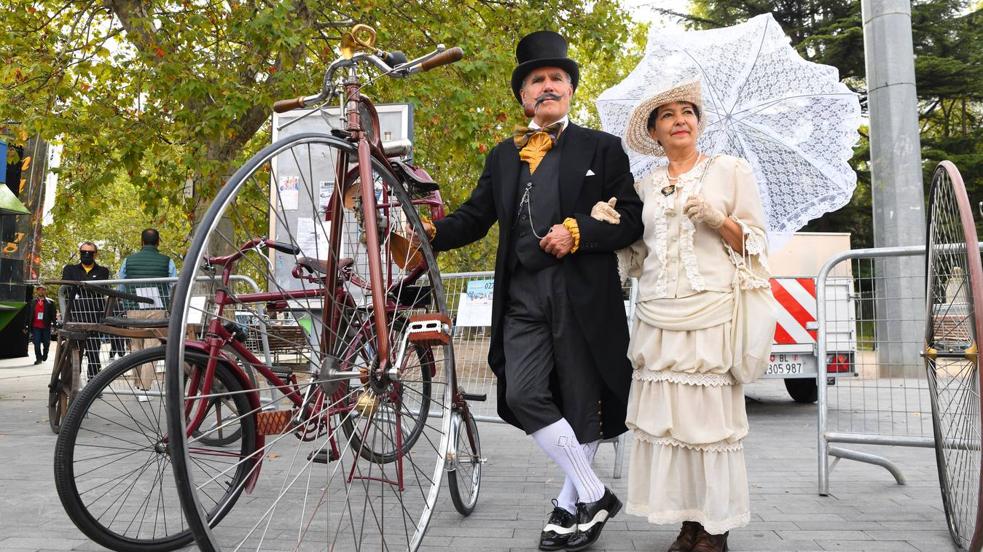 Ambiente y entrega de premios en el Valladolid Motor Vintage