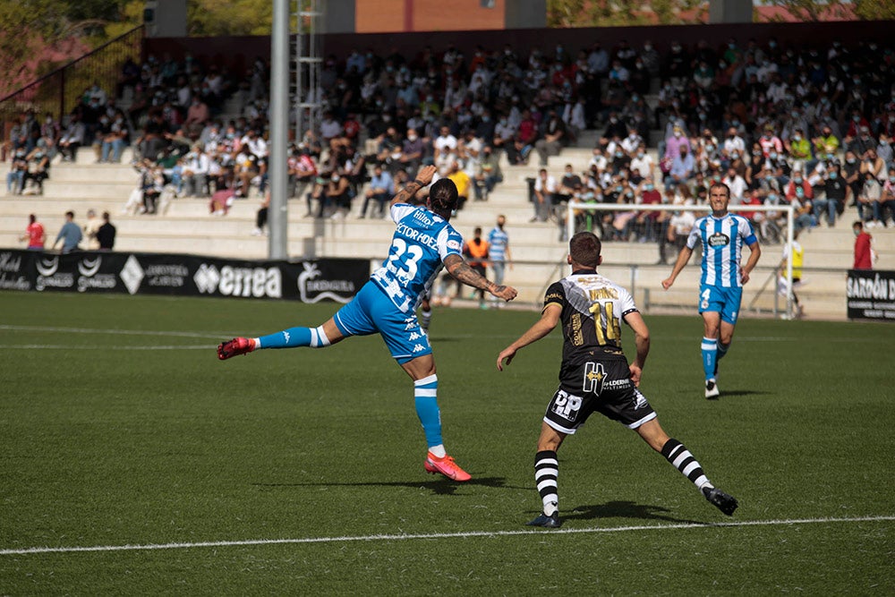 Victoria y liderato para Unionistas ante el Deportivo de La Coruña (2-1)