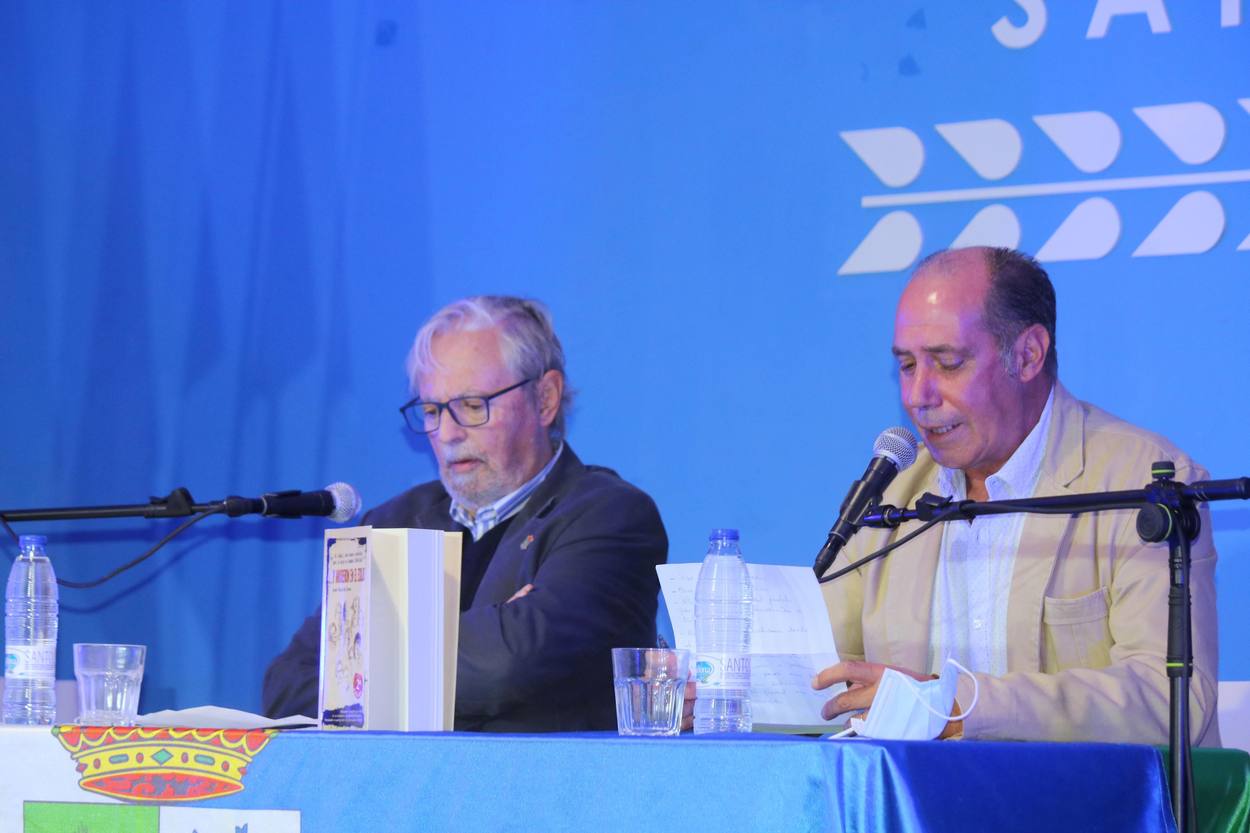 El periodista José María de Juana es nombrado 'Hijo Predilecto' de Antigüedad