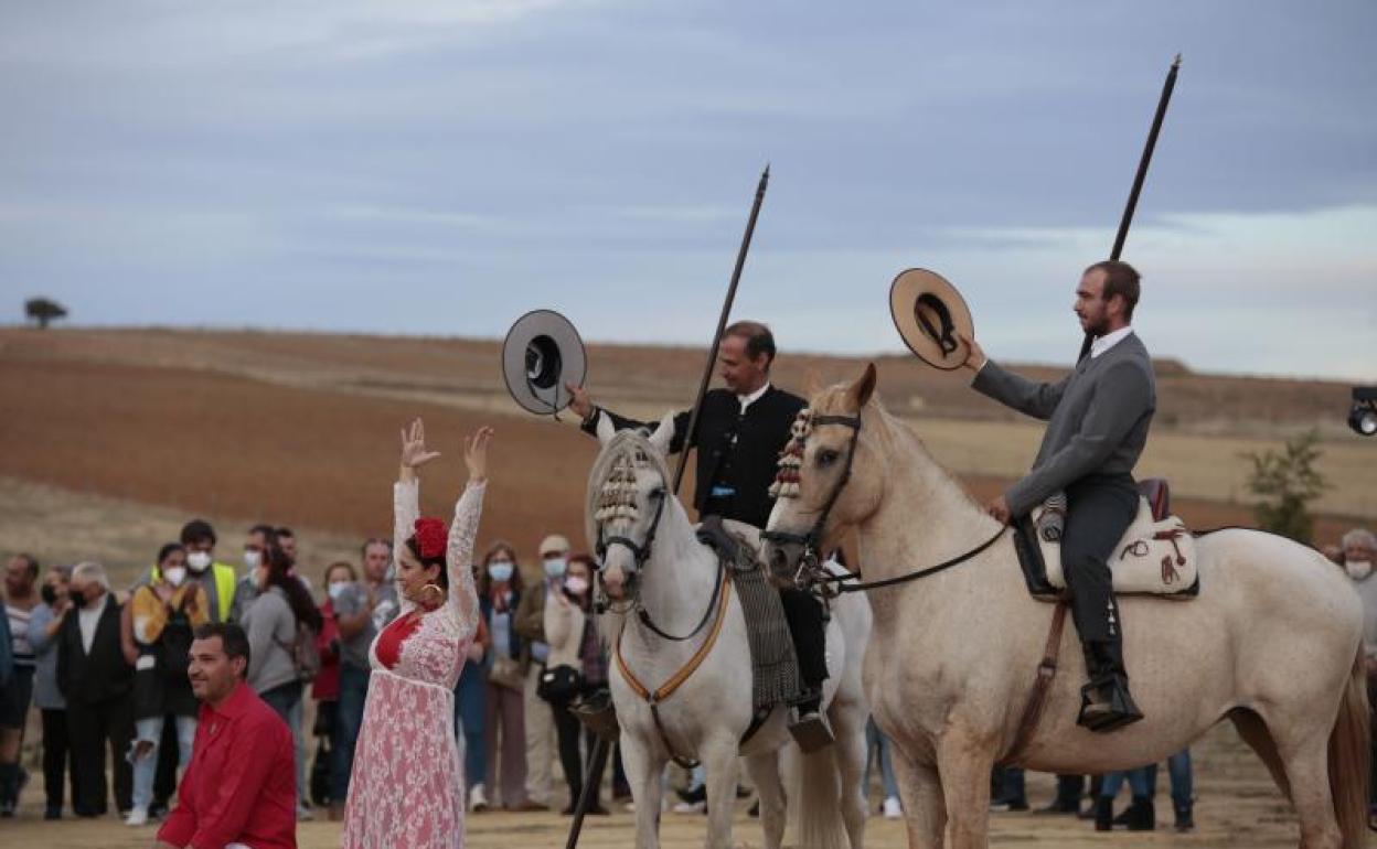 El espectáculo ecuestre y flamenco despertó gran interés. 