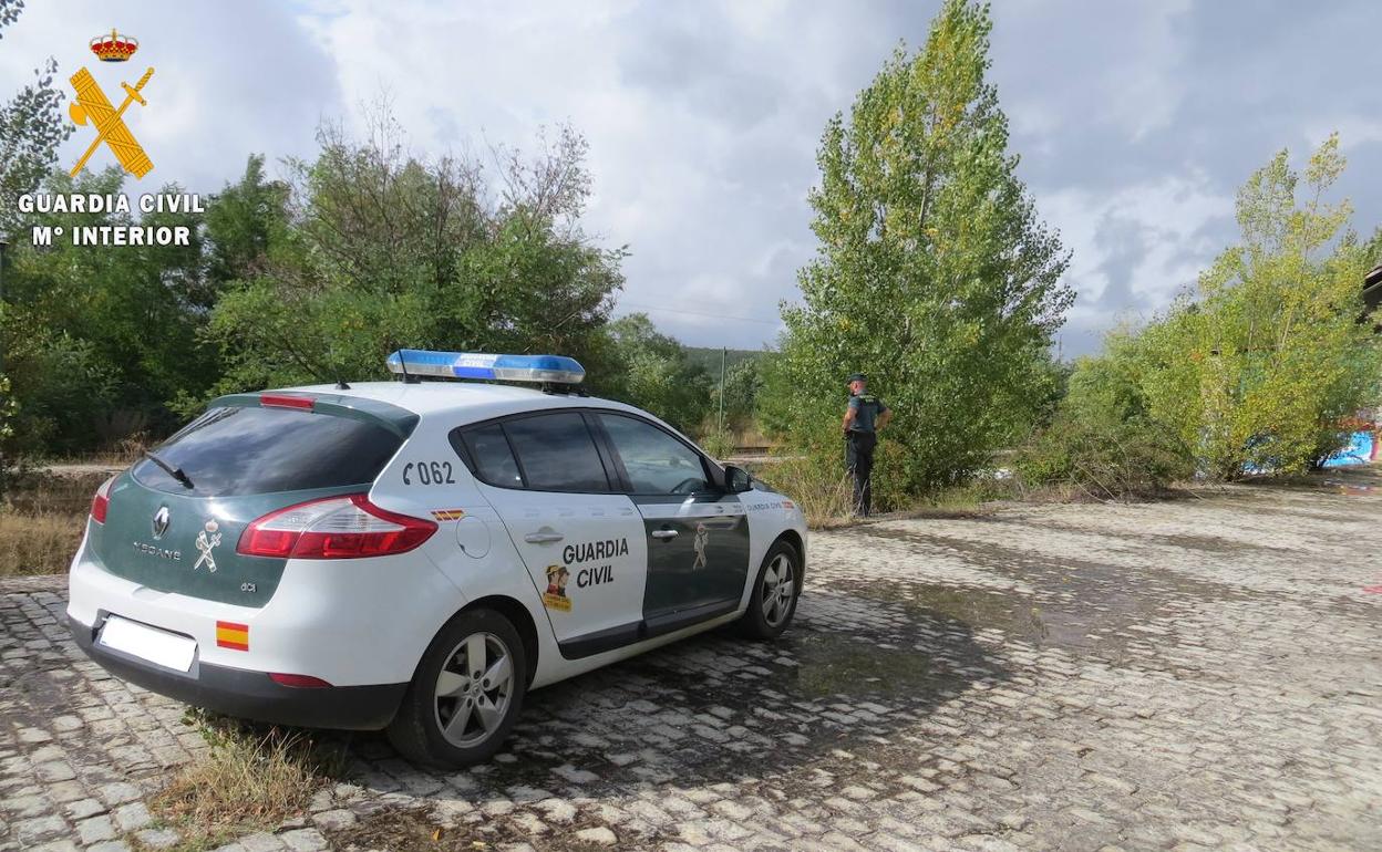 La Guardia Civil, durante la búsqueda. 