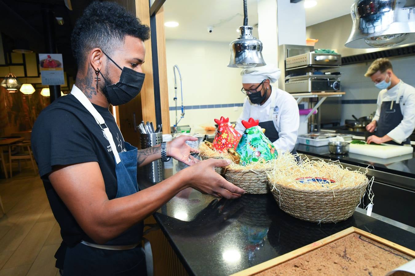 Fotos: 41 establecimientos compiten en el XXIII Concurso Provincial de Pinchos