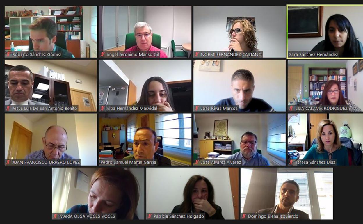 Pleno celebrado ayer en Carbajosa de la Sagrada. 