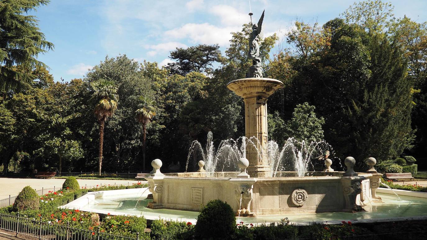 Detalles de una de las zonas del Campo Grande de Valladolid