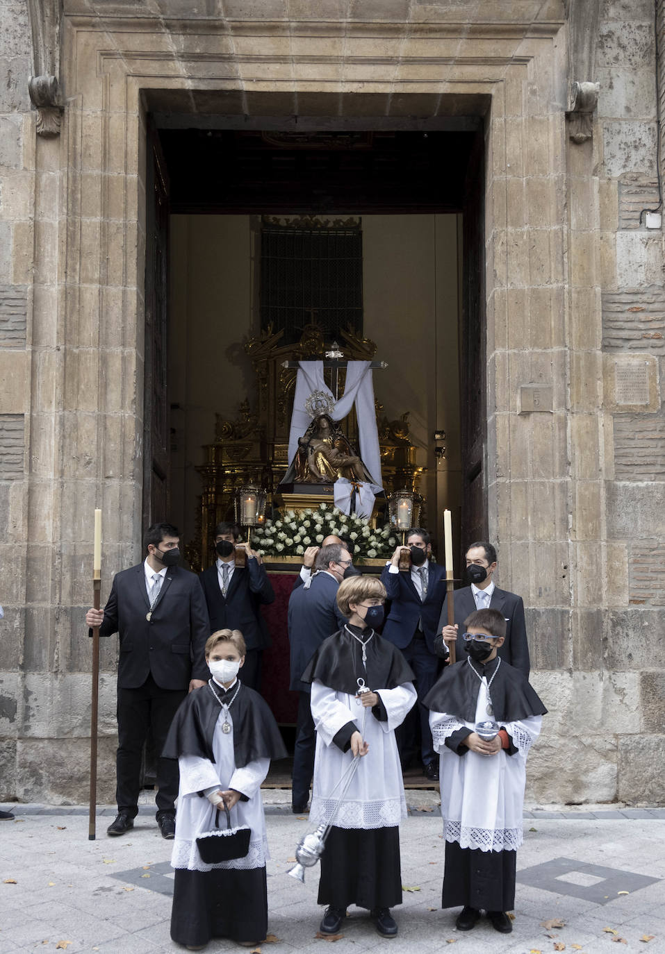 Fotos: Procesión en honor a María Santísima de la Pasión en Valladolid