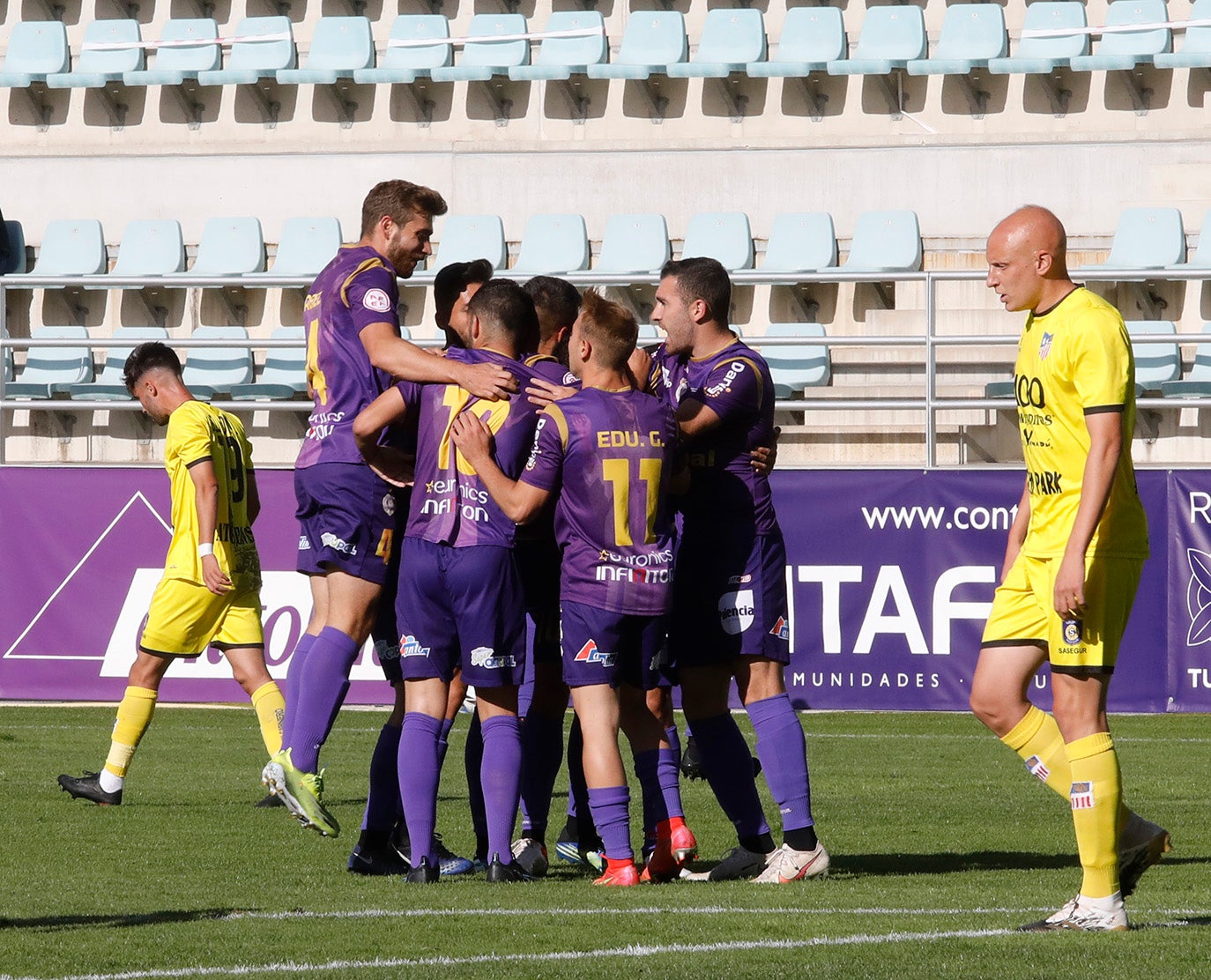 Palencia Cristo Atlético 3 - 0 C.D.A Navalcarnero