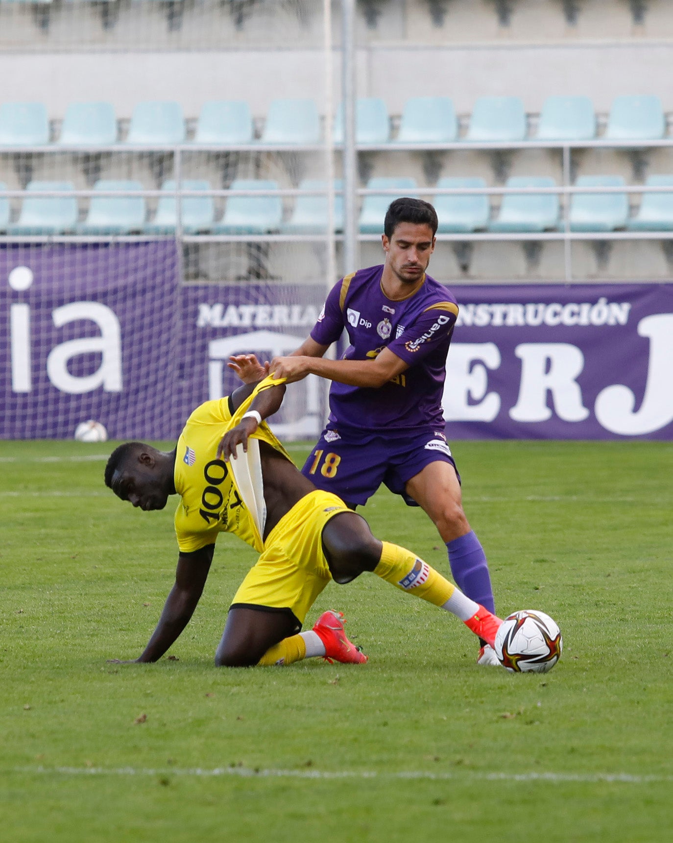 Palencia Cristo Atlético 3 - 0 C.D.A Navalcarnero