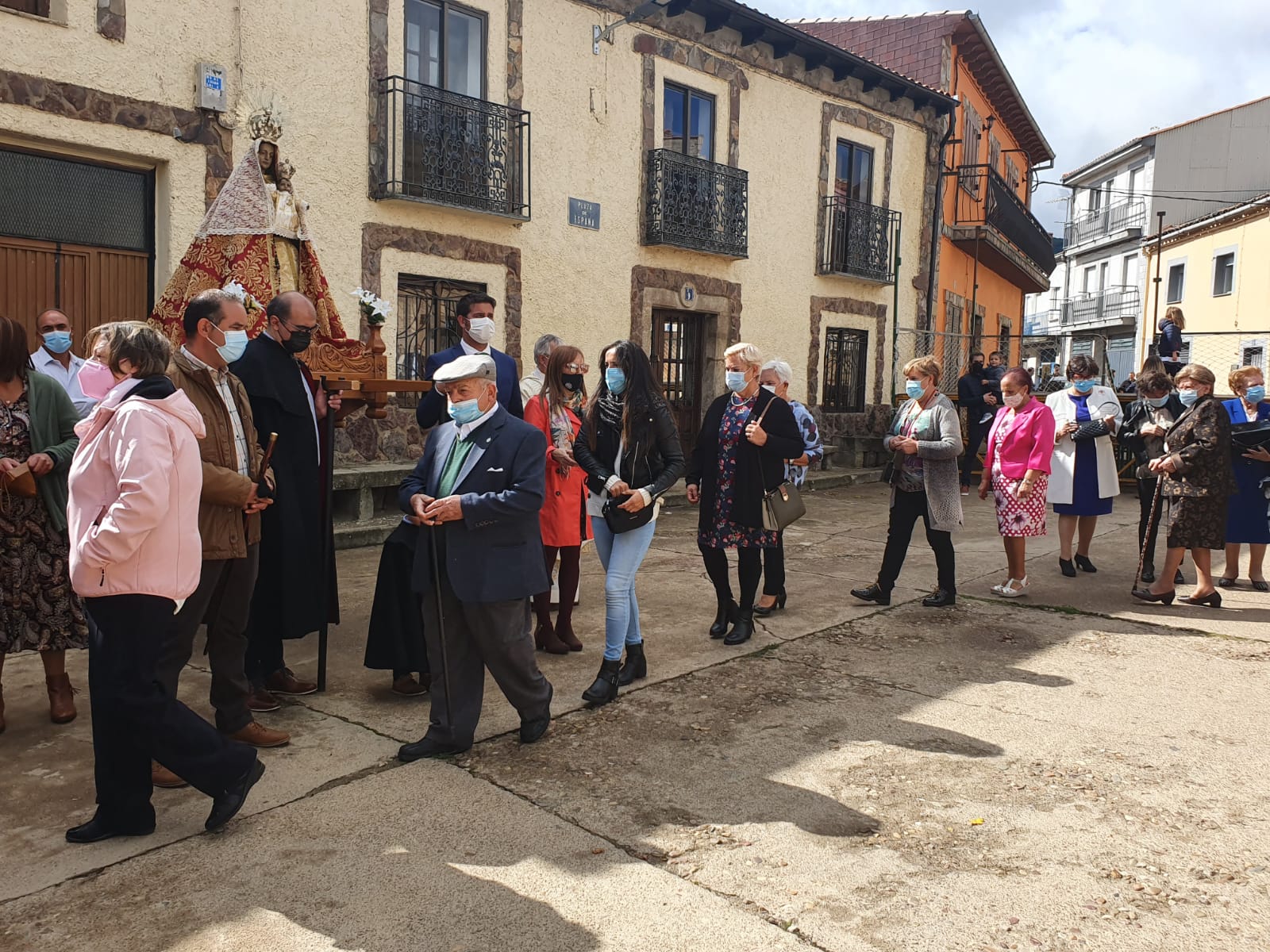 Fotos: El Maillo recuerda a Alfredo Ramajo en el día grande de sus fiestas patronales