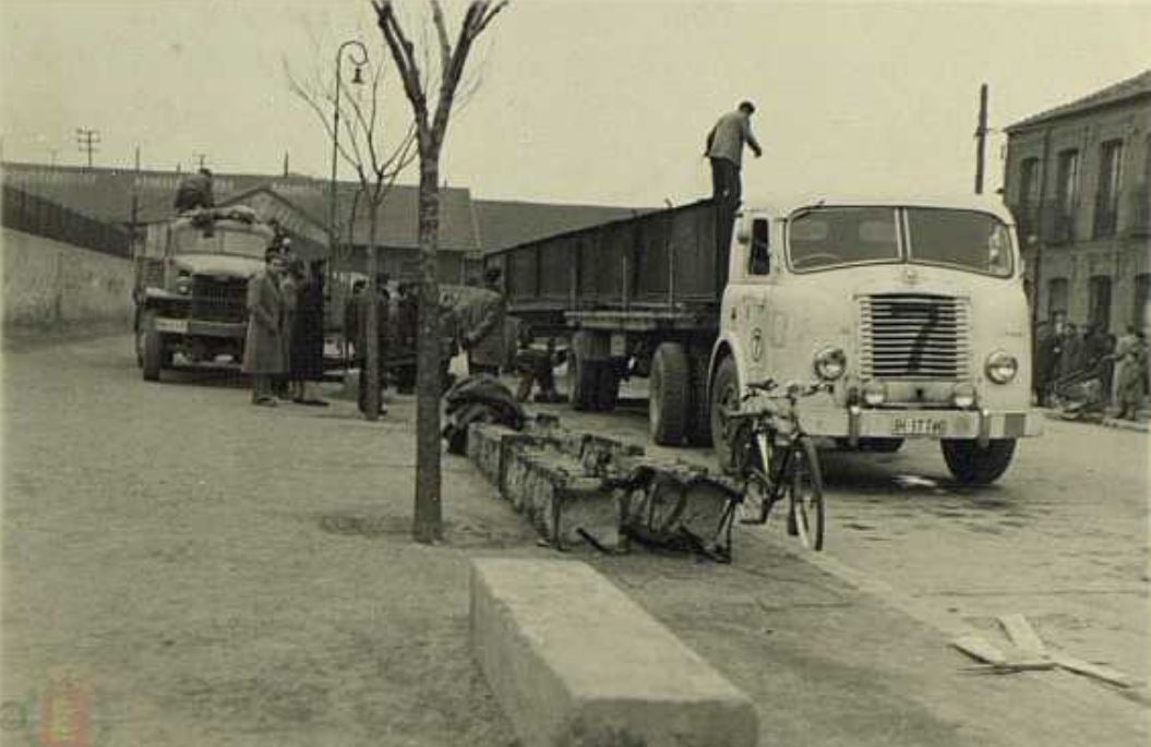 Fotos: El viaje de la pasarela para el Canal de Castilla