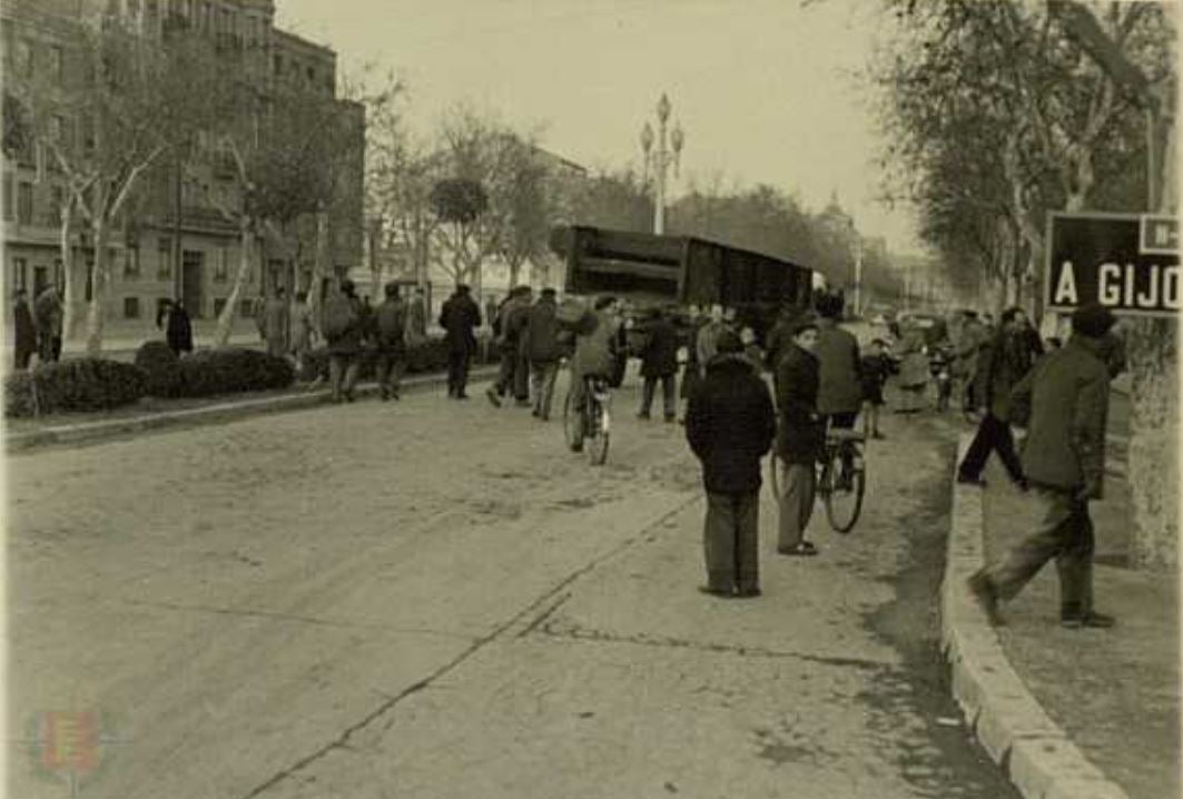 Fotos: El viaje de la pasarela para el Canal de Castilla