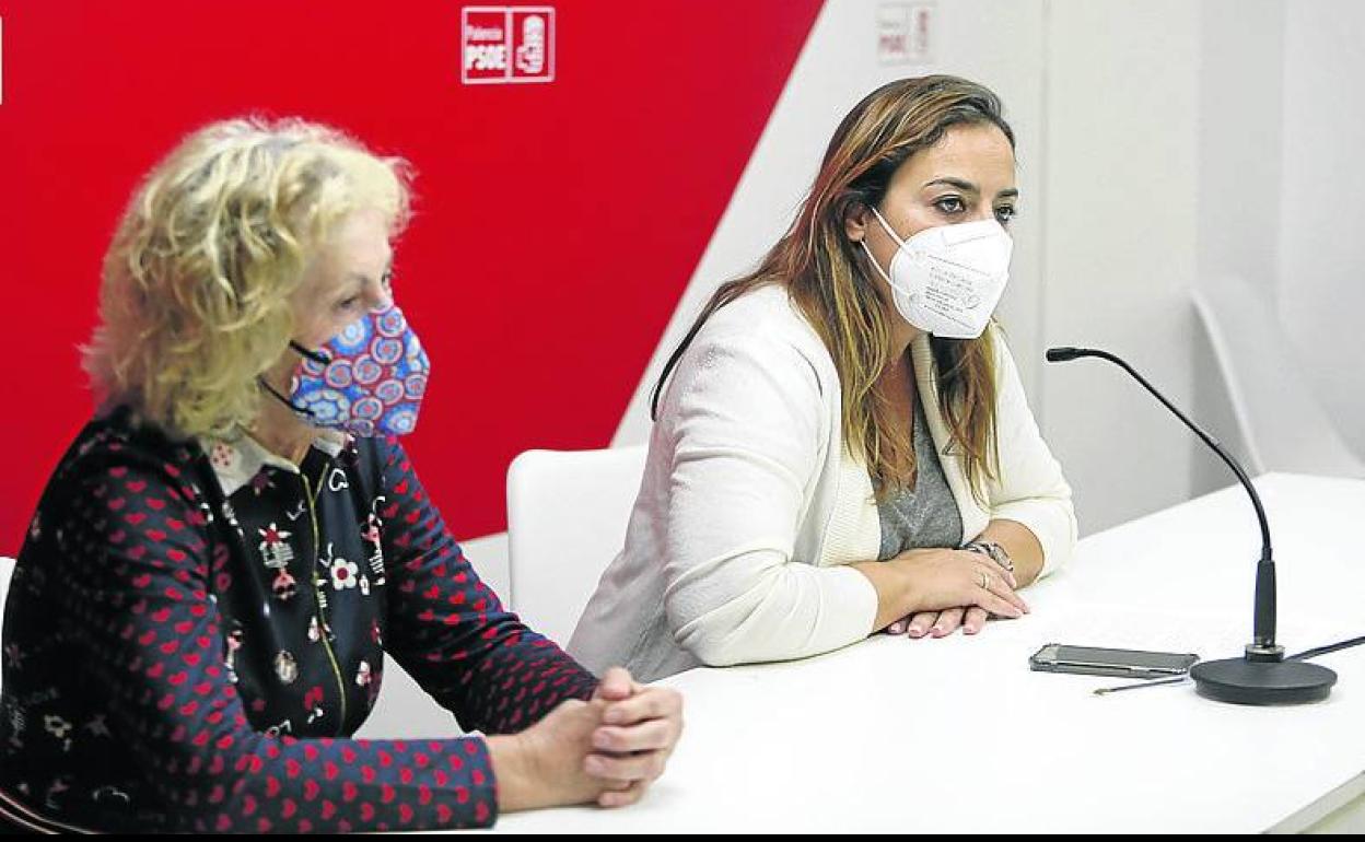 Rosario García y Miriam Andrés.