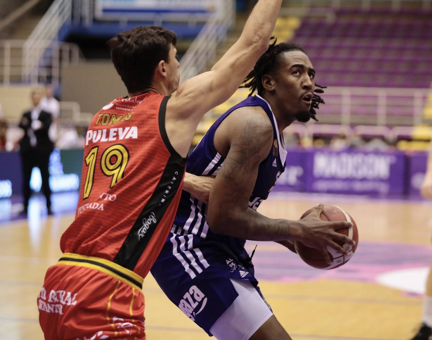 Fotos: UEMC Real Valladolid 78 - 82 Covirán Granda