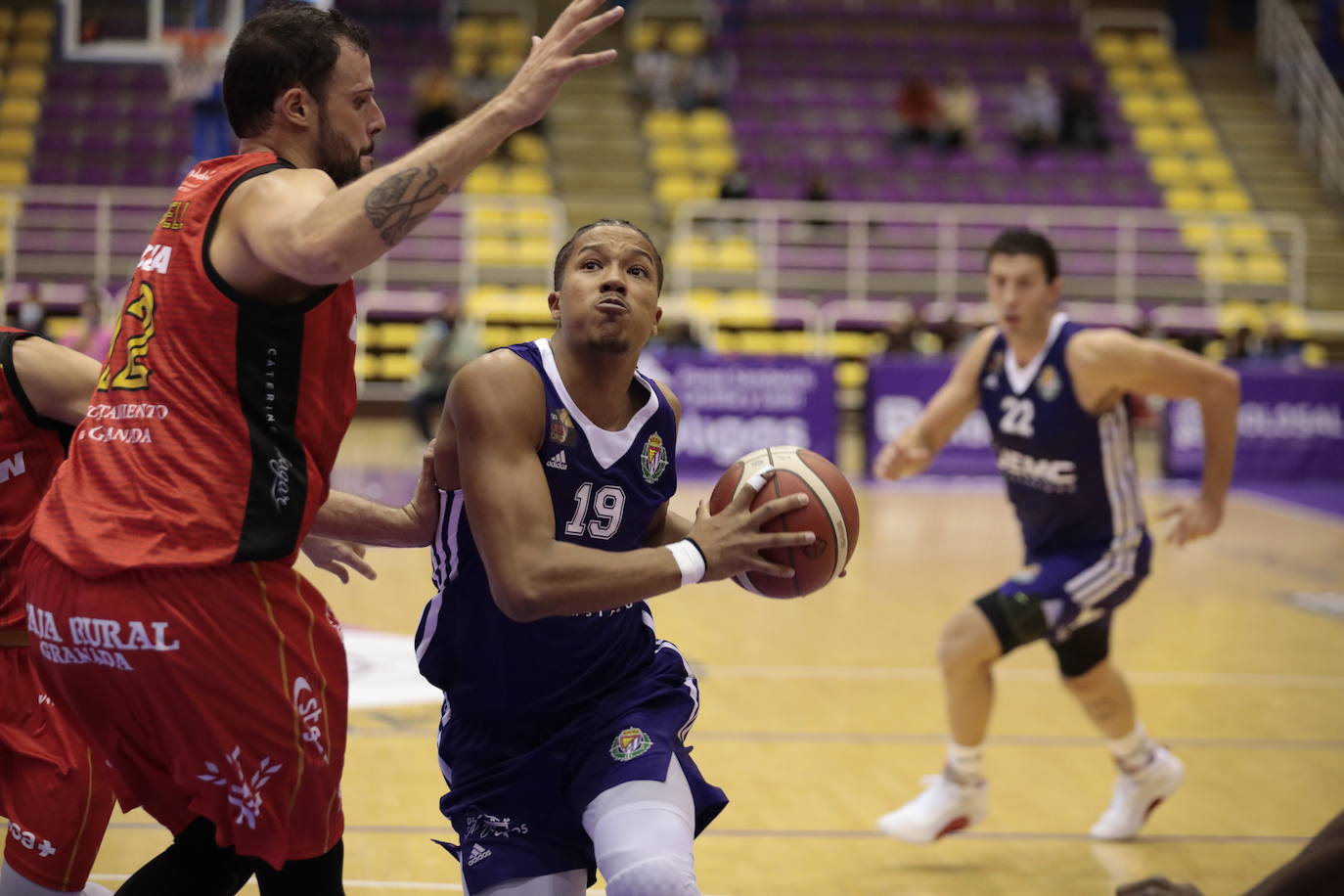 Fotos: UEMC Real Valladolid 78 - 82 Covirán Granda