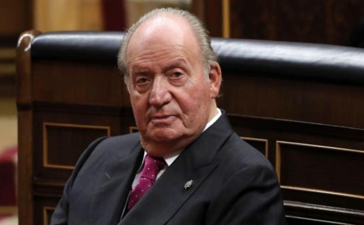 Juan Carlos, en el hemiciclo del Congreso de los Diputados, en la conmemoración del 40 aniversario de la Constitución.