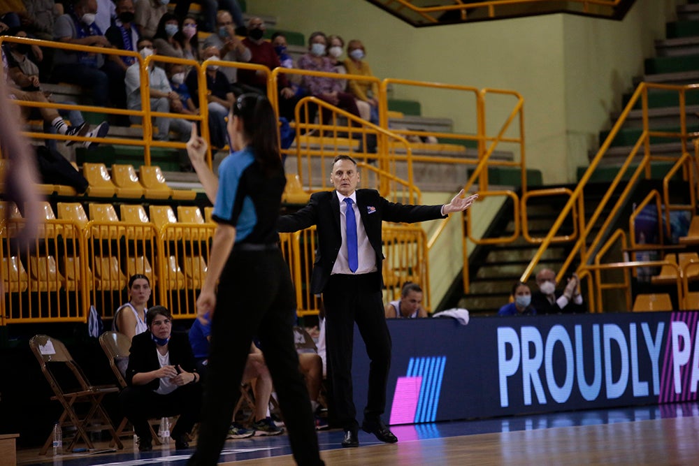 El CB Avenida, sin sus dos estrellas, supera con incertidumbre hasta el final al debutante MBA Moscow en la primera jornada de la fase de grupos