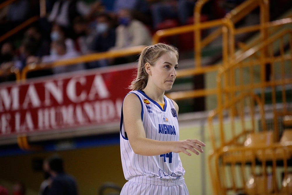 El CB Avenida, sin sus dos estrellas, supera con incertidumbre hasta el final al debutante MBA Moscow en la primera jornada de la fase de grupos