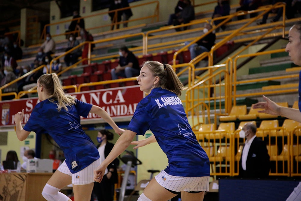 El CB Avenida, sin sus dos estrellas, supera con incertidumbre hasta el final al debutante MBA Moscow en la primera jornada de la fase de grupos