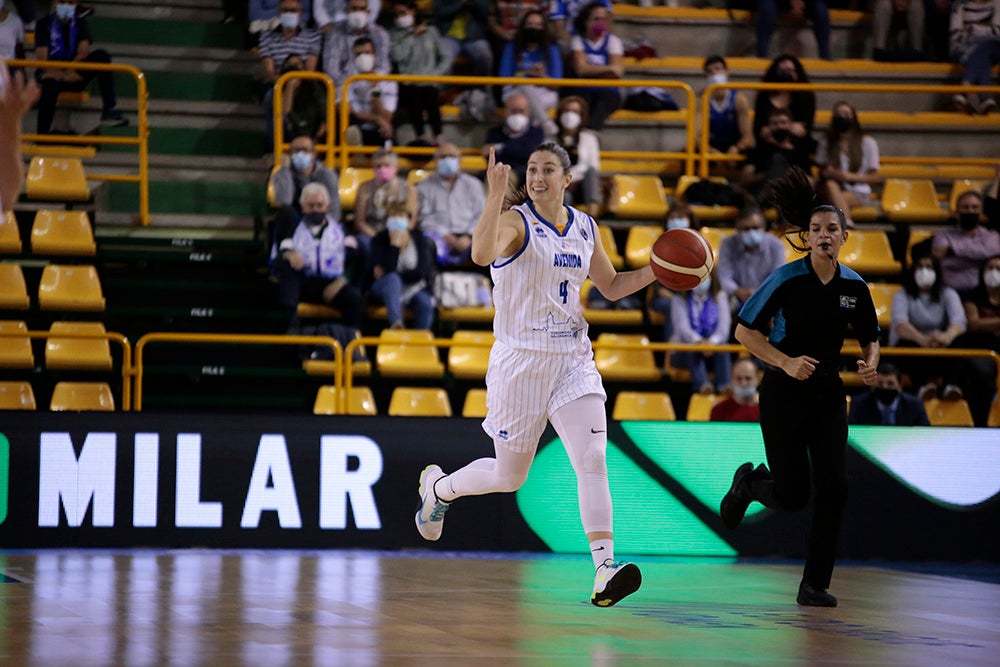 El CB Avenida, sin sus dos estrellas, supera con incertidumbre hasta el final al debutante MBA Moscow en la primera jornada de la fase de grupos