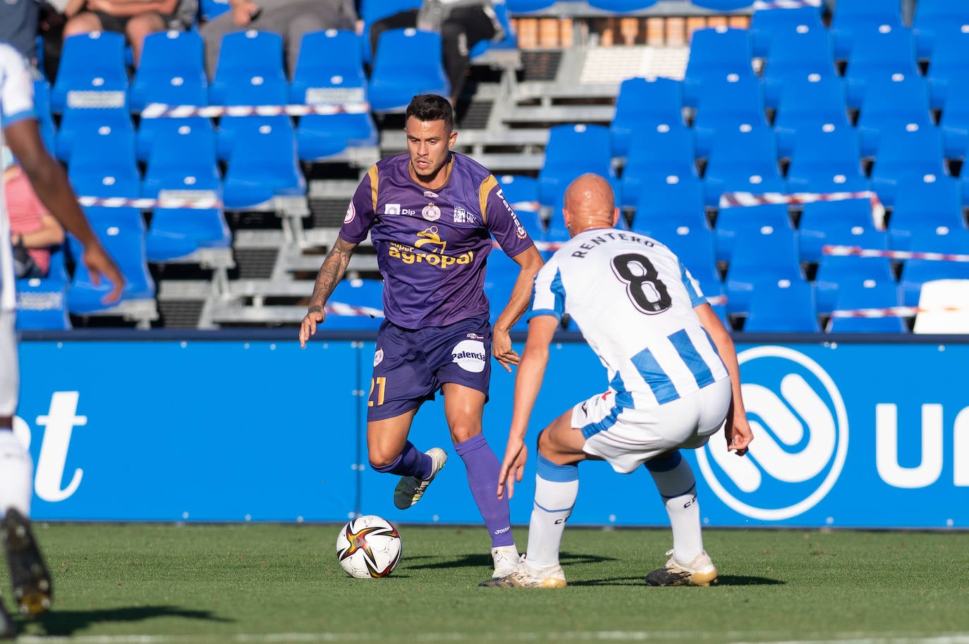 El equipo palentin suma la segunda victoria consecutiva en RFEF.